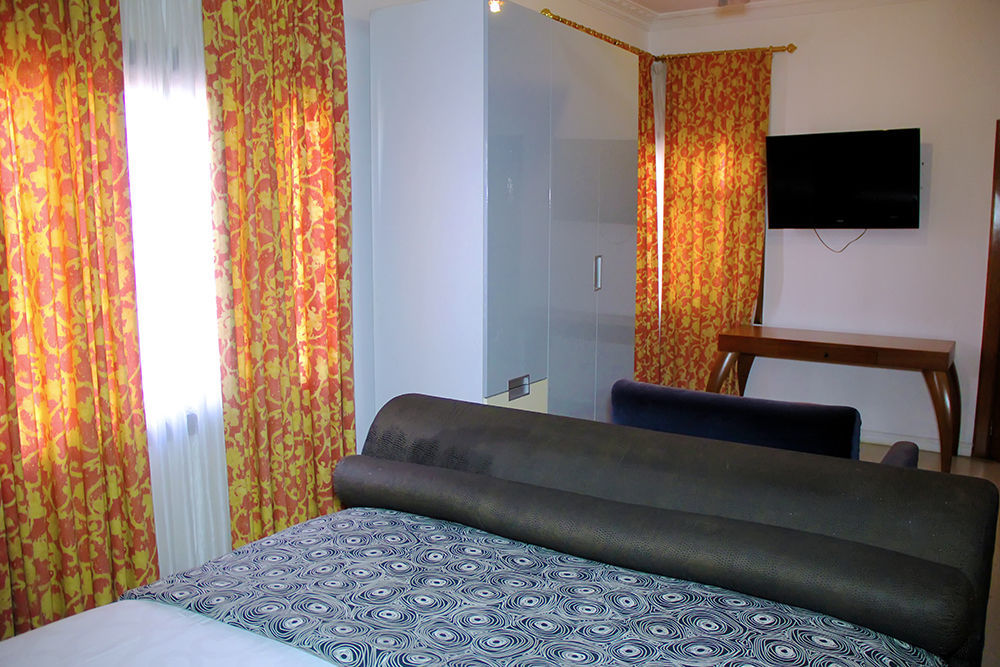 Grand Casamora Hotel Ogbodjo エクステリア 写真