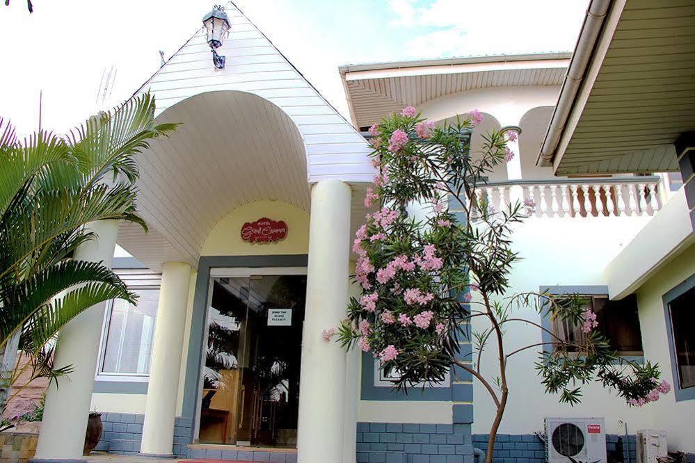 Grand Casamora Hotel Ogbodjo エクステリア 写真